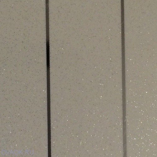 Реечный потолок Албес A100AS белый жемчуг с металлической полосой L=4м.