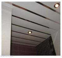 Качественный реечный потолок белый с хром вставкой в комплекте - Размер 0,85 м. х 1,25 м.