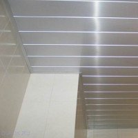 (106_С) Размер 2,4 м. x 2 м. - Качественный реечный потолок Cesal Металлик в комплекте
